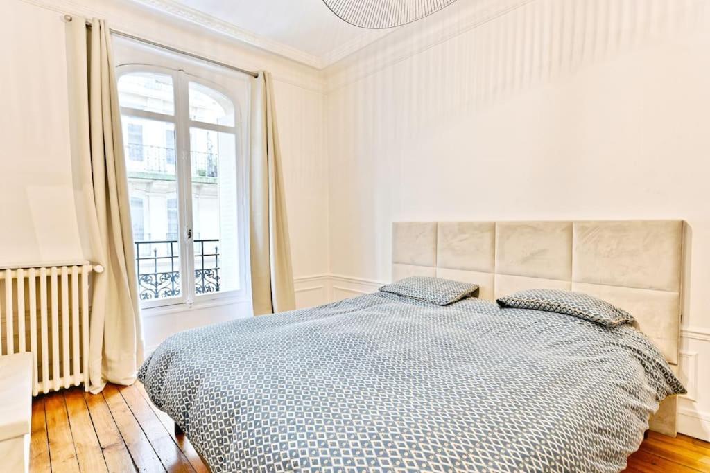 Appartement Haussmannien 17Eme Arrondissement Paris Luaran gambar